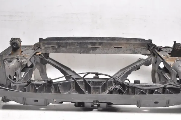 AUDI Q7 I 3.0 TDI Front Reinforcement 4L0807134C image 4