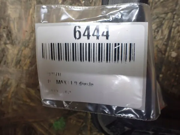 Isuzu D-Max taka oikea oven lasikehys OEM BTU2016 image 8