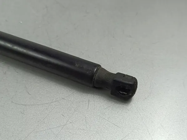 Atuador do capô Lincoln Corsair 2022 LJ7BS16C826AA image 5