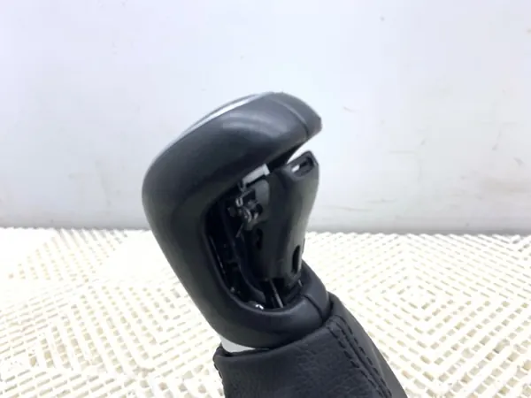 Versnellingspook OEM 2Q1713023AF Skoda Scala 1.5 image 4