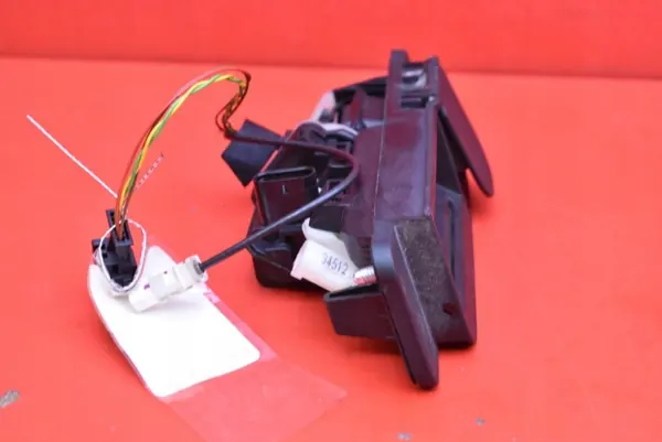Kofferbakopener OEM A2227500593 met camera image 4