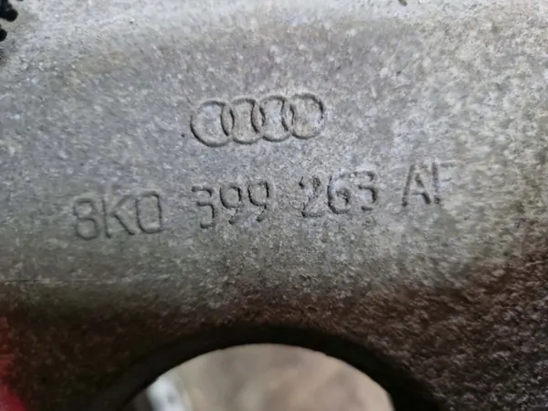 Audi A4 B8 A5 Växellådsstöd OEM 8K0399263AF image 3