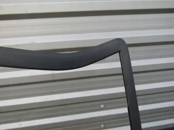 Joint Vitre Arrière Droit OEM MERCEDES W124 85-89 image 4
