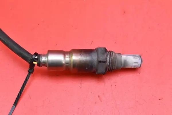 Sonde Lambda OEM 04E906262E pour Skoda Octavia III image 3