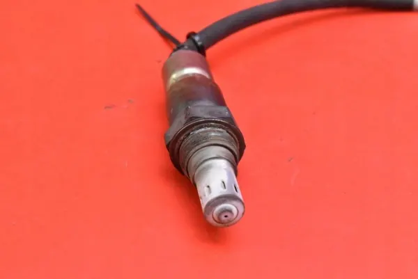 Sonde Lambda OEM 04E906262E pour Skoda Octavia III image 4