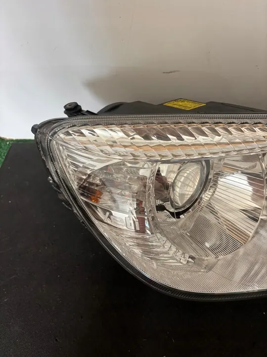 Farol Direito Skoda Yeti Bi Xenon Europa image 7