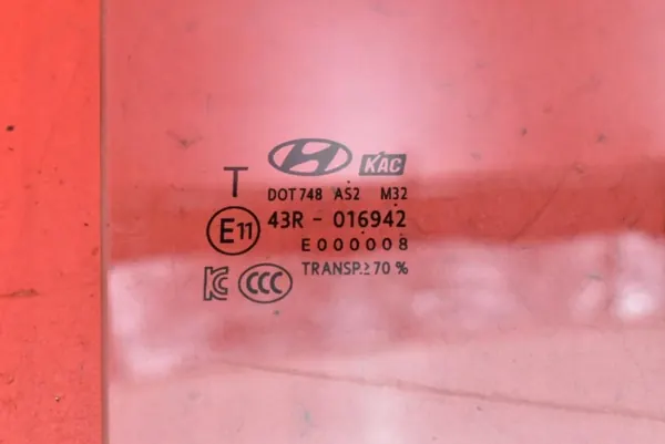 Rechter achter zijruit OEM mamAUTO-1047312- Hyundai Kona image 5