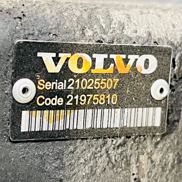 Motor de arranque Volvo OEM 21975810 - Usado image 3
