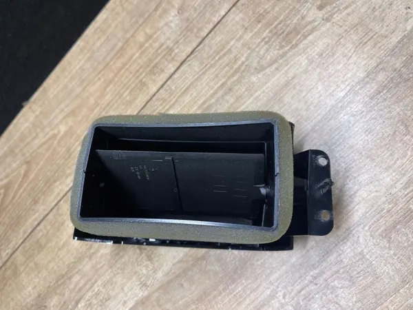 Land Rover OE HY3201814AA instrumentbräda ventilationsgallret image 3