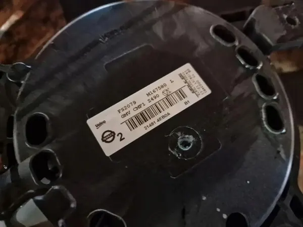 Nissan Qashqai Kylarfläkt Skydd OEM 214814EB0A image 4