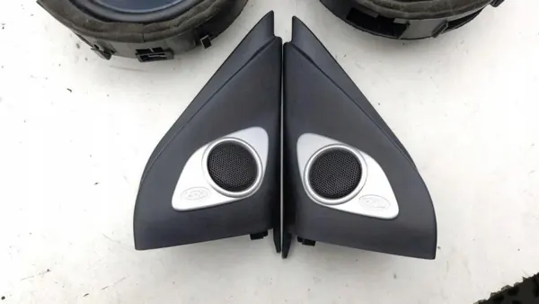 Système audio OEM 8720A012 pour Citroën C-Crosser image 9