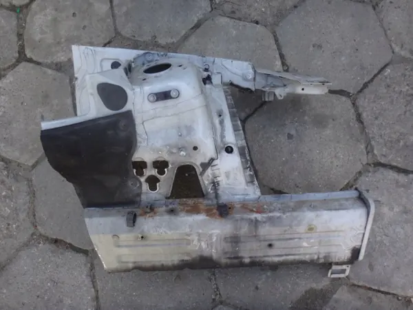 OEM ĆWIARTKA PODŁUŻNICA FARTUCH LEWA PRZÓD LEWY BMW E87 image 2