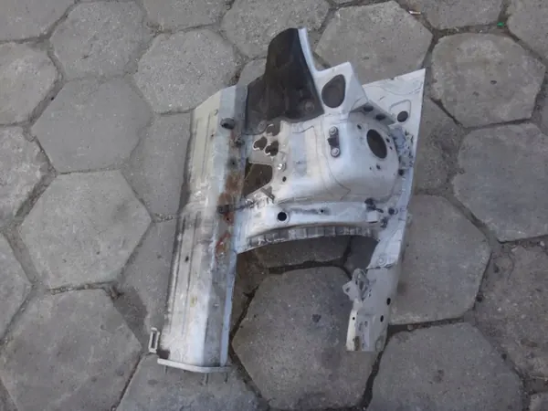 OEM ĆWIARTKA PODŁUŻNICA FARTUCH LEWA PRZÓD LEWY BMW E87 image 3