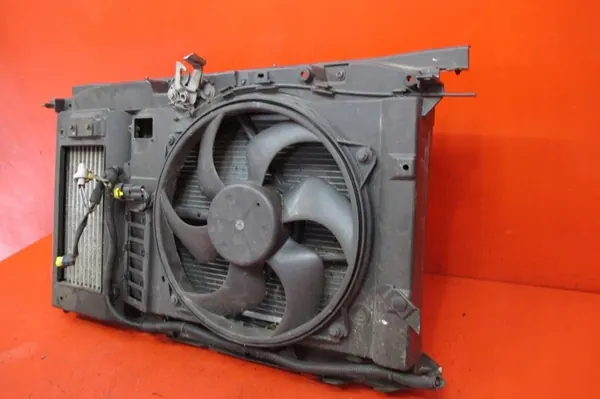 PEUGEOT 307 2.0 HDI RHY Etu Radiatorin Tuulettimen Kompletti OEM 9646577680 image 4