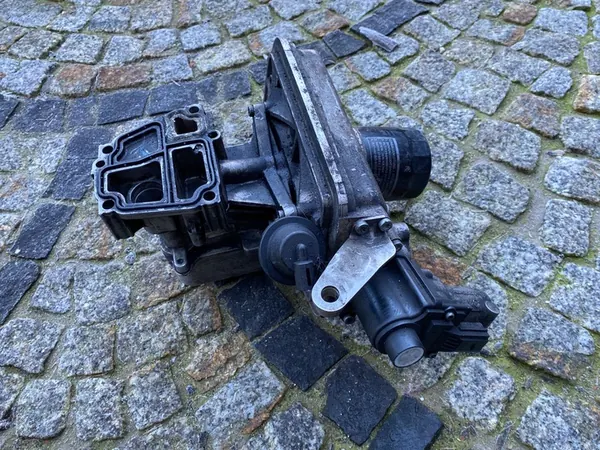 EGR-Ventilkühler VW T5 03L115512A 03L115561 03L117021C image 4