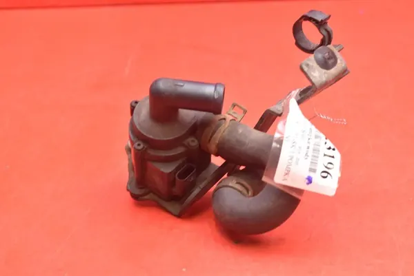 Vattenpump 31368143 Volvo S90 II 2.0 D4 190 HK image 3