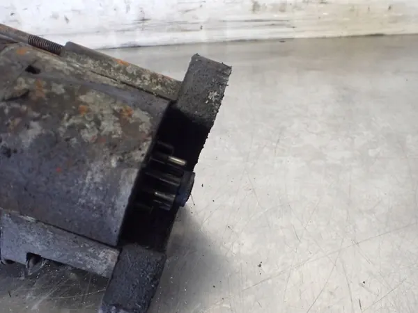 Motor de arranque Peugeot 205 1.8 image 3