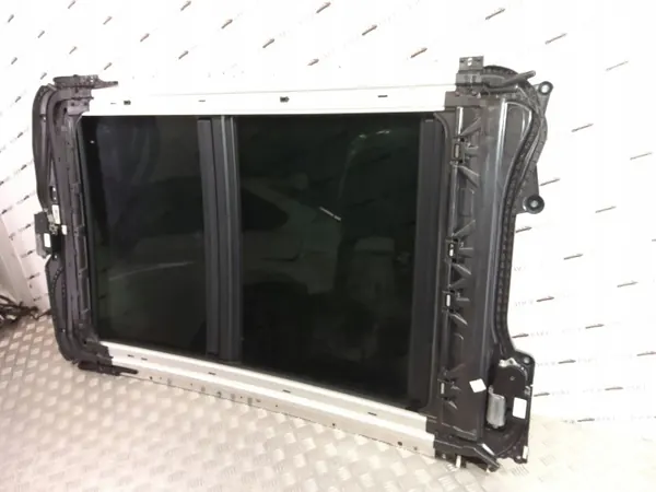 Teto solar BMW X1 (F48) OEM 8064677 - Usado image 5