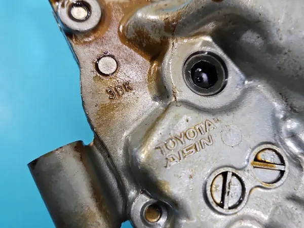 Begagnad oljepump OEM IMPRK1489721 Toyota Avensis image 4