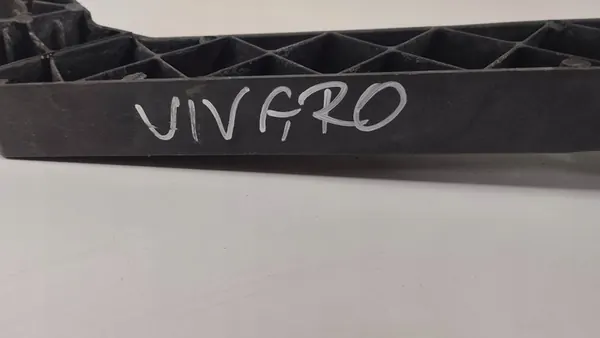 Support de ceinture avant droit Renault Trafic III Opel Vivaro B image 3