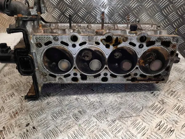 OEM 1743987 Cylinderhuvud 1.9 8V för BMW 3-serie E46 image 7
