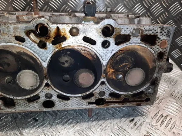 OEM 1743987 Cylinderhuvud 1.9 8V för BMW 3-serie E46 image 9