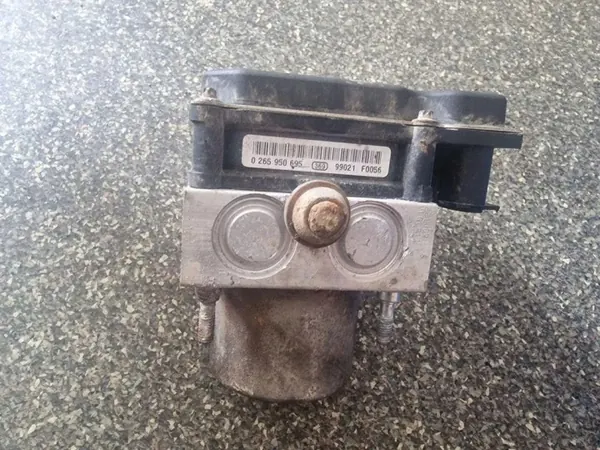 ABS-pumppu OEM 0265950695 Hyundai i30 FD 1.6L image 3