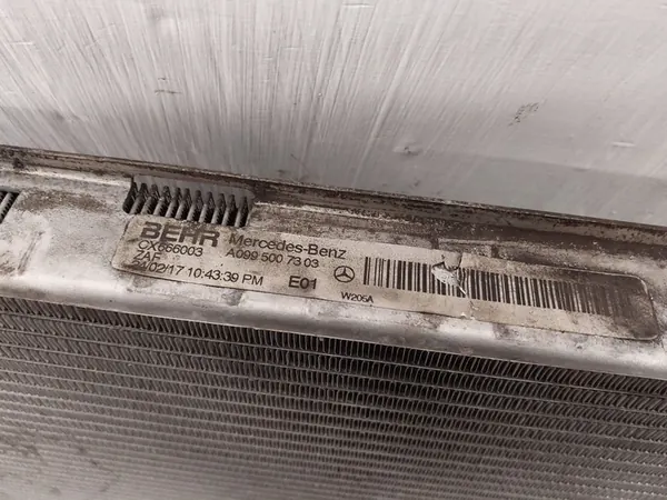 Mercedes-Benz OE A0995007303 waterkoeler image 3