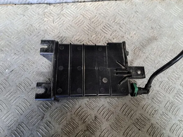 Filtro de carbón Ford OEM JU5A-9D653-CB para Kuga MK2 image 6