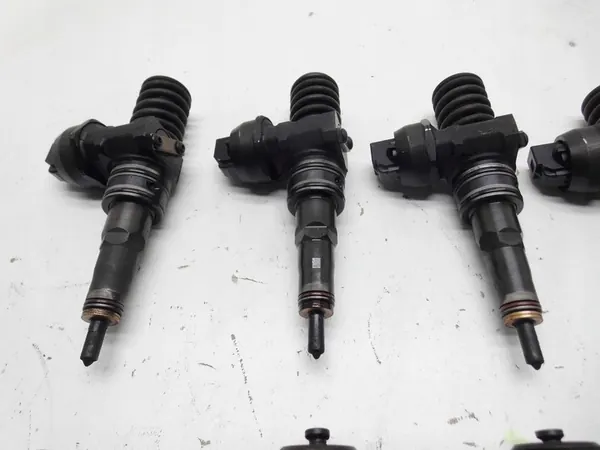 Injetor 07Z130073H VW Touareg 7L 5.0TDI image 2