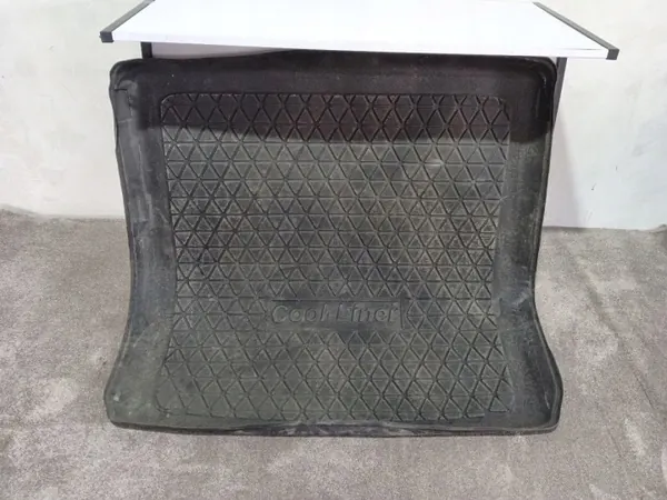 Alfombrilla de maletero Skoda Octavia III Familiar OEM image 2
