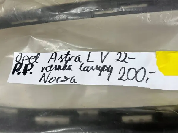 Scheinwerferhalter Opel Astra L vorne rechts OEM 9839853680 image 3