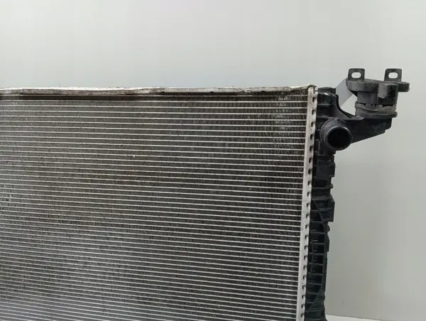Radiateur d'eau OEM 8W0121251L pour Audi A4 B9 A5 Q5 2.0 TDI image 3