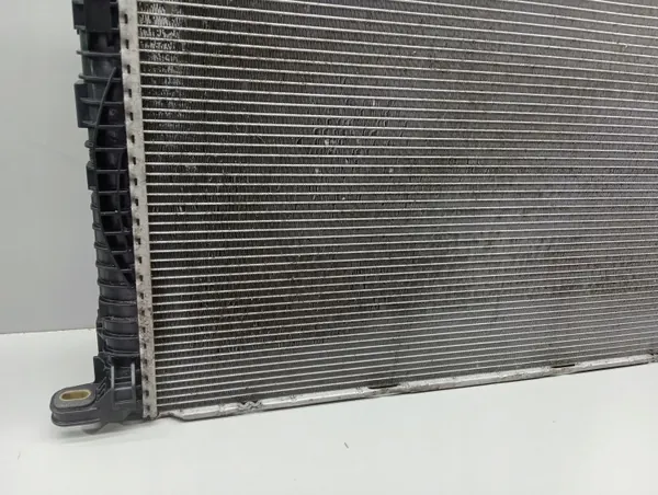 Radiateur d'eau OEM 8W0121251L pour Audi A4 B9 A5 Q5 2.0 TDI image 5
