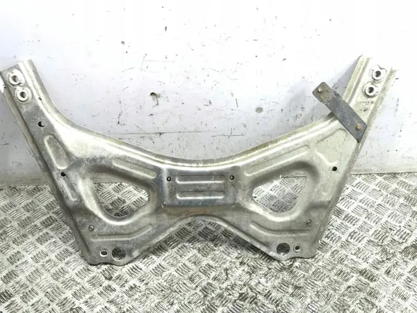 Maserati Ghibli 2016 Framhjulsram OEM AMD154148 image 2