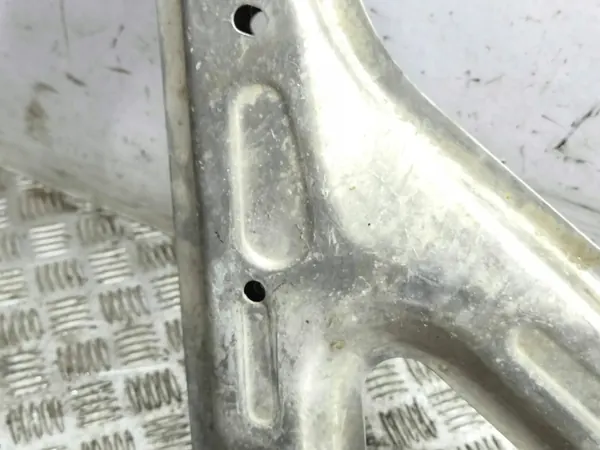 Maserati Ghibli 2016 Framhjulsram OEM AMD154148 image 6