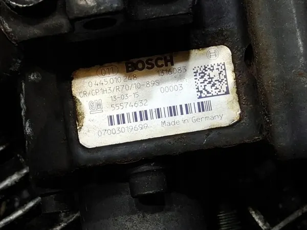 Injectiepomp Opel Insignia A 2.0 CDTI OEM 55574632 image 6