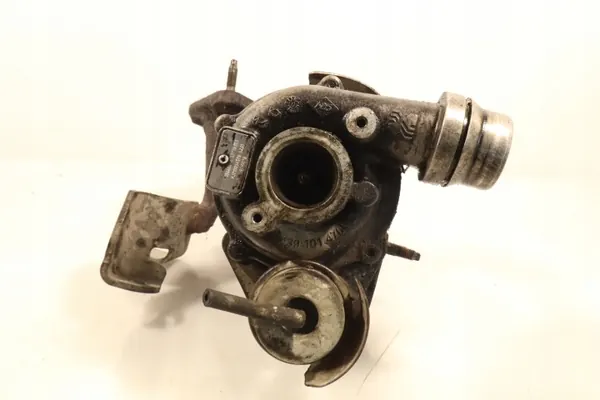 Turbolader Renault Fluence 1.5DCI OEM 82726353 image 3