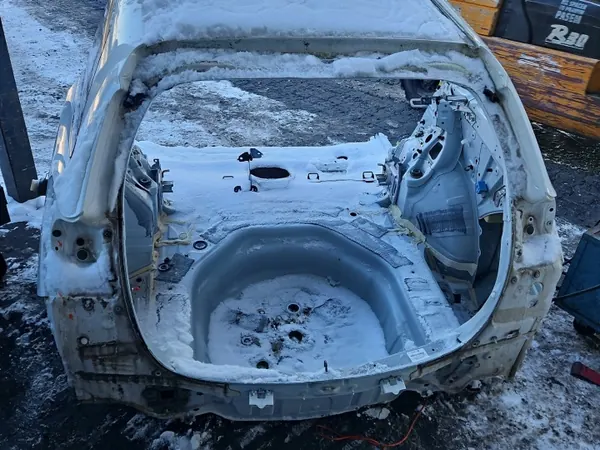 OEM IMPRK1541148 takalattia Toyota Auris II:lle image 2