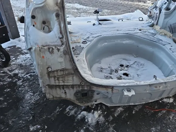 OEM IMPRK1541148 takalattia Toyota Auris II:lle image 5