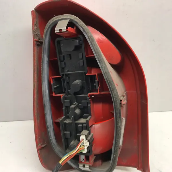 Luz Trasera Derecha Citroen Xsara Picasso image 6