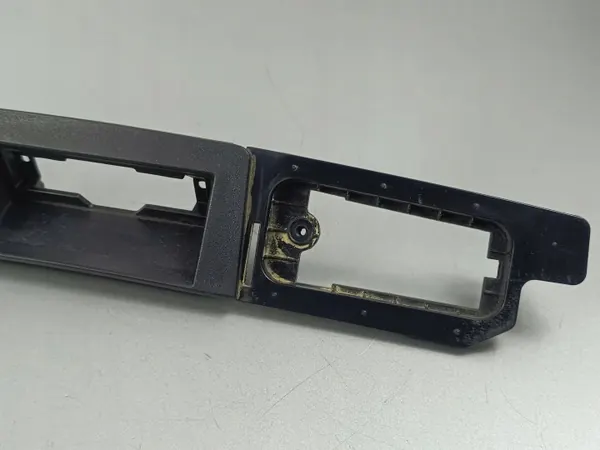 Kia Telluride dashboard lichtstrip OEM 87312S9000 image 3