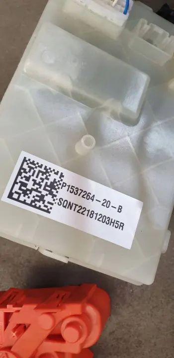 Tesla Model Y Ladeklappen-Aktuator OEM 1537264-20-B image 5