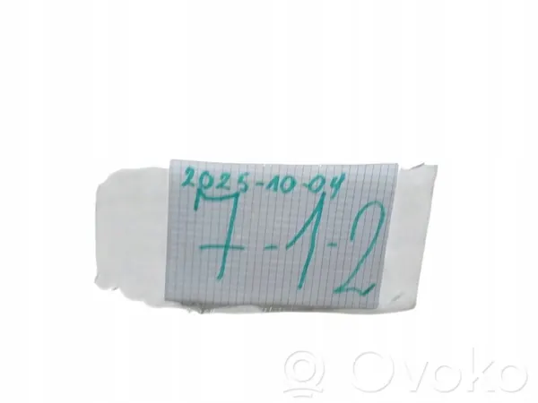 BMW OE 61617035103 wiper arm cap right image 4