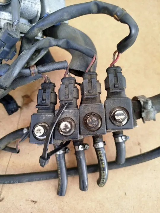 Kit de instalación GLP usado OEM 67R-010703 image 3