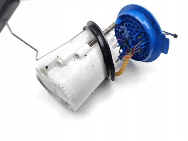 Bränslepump OEM 5Q0919051M för VW Golf 1.4 TSI image 9