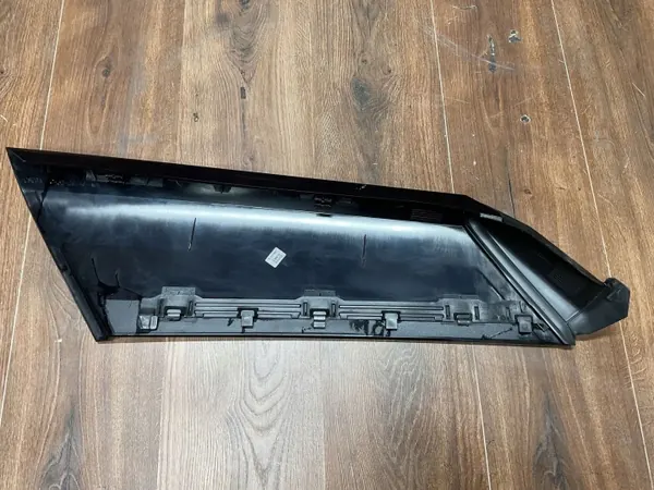 CK5229149AH Linker Achter-Pilaarafdekking Range Rover L405 image 6