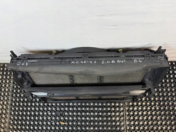 KOMPLET CHŁODNIC CHŁODNICE WENTYLATOR VOLVO XC40 II 2.0B B4 AUTOMAT 2017- image 8