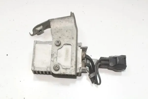 Bränslepumpsstyrenhet OEM 2308031151 Lexus RX image 3