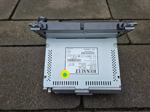 Radio Navigation OEM 281155564R für Renault Clio IV image 9